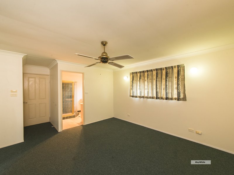 Photo - 3 Walls Street, Norman Gardens QLD 4701 - Image 8