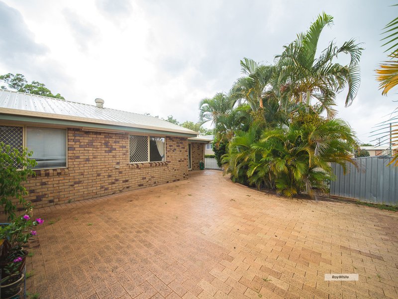 Photo - 3 Walls Street, Norman Gardens QLD 4701 - Image 17