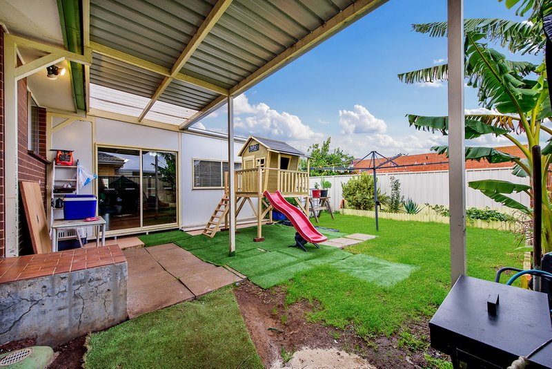 Photo - 3 Walnut Court, Kings Park VIC 3021 - Image 11