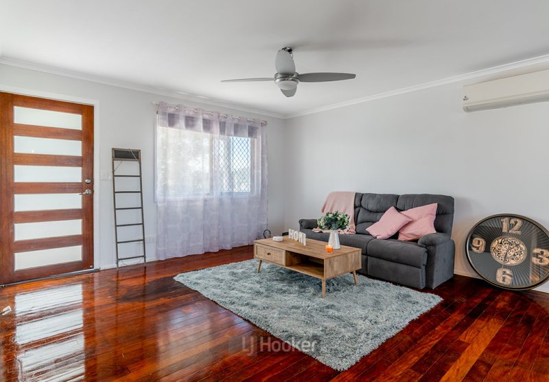 Photo - 3 Waratah Drive, Crestmead QLD 4132 - Image 1