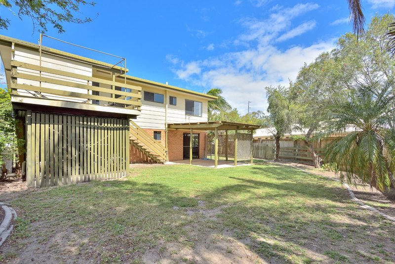 Photo - 3 Waratah Street, Kin Kora QLD 4680 - Image 17