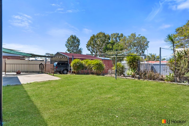 Photo - 3 Ward Street, Gracemere QLD 4702 - Image 15