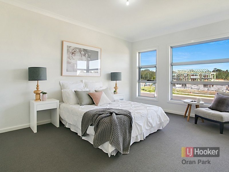 Photo - 3 Ward Street, Oran Park NSW 2570 - Image 4