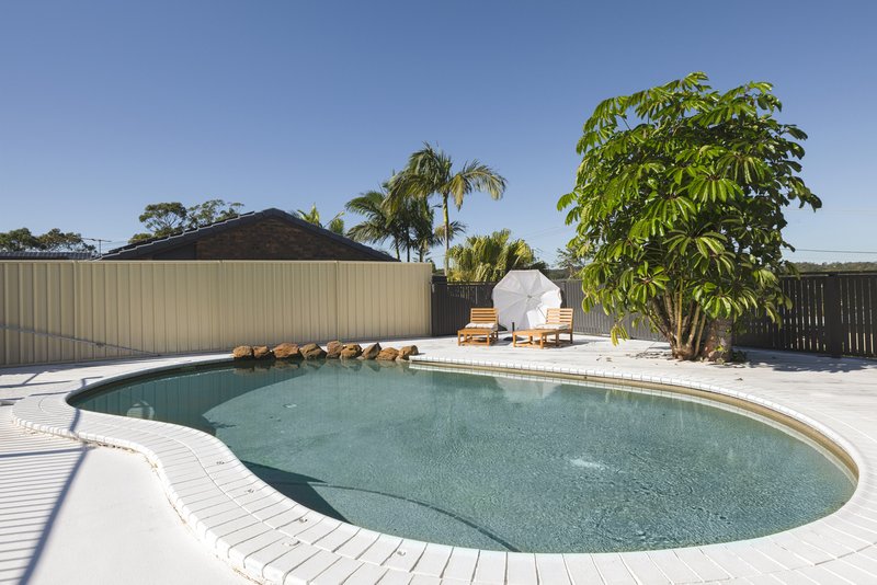 Photo - 3 Warrandah Street, Rochedale South QLD 4123 - Image 1
