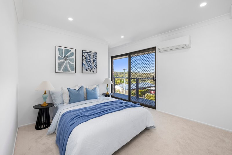 Photo - 3 Warrandah Street, Rochedale South QLD 4123 - Image 15