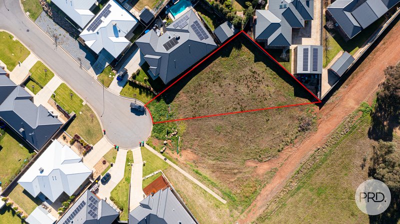 3 Warrock Place, Bourkelands NSW 2650