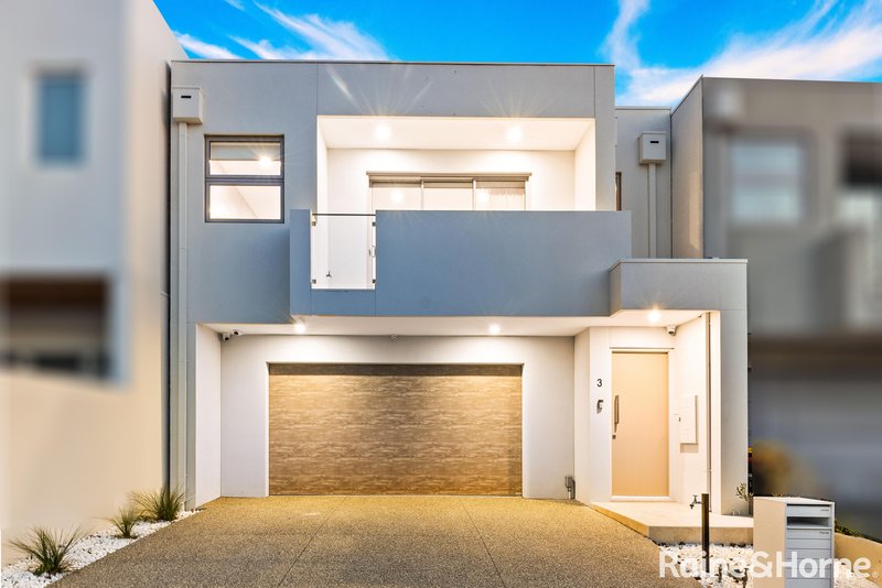 3 Waterview Walk, Caroline Springs VIC 3023