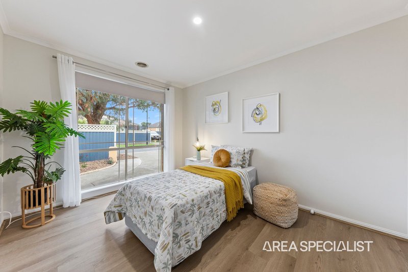 Photo - 3 Wattle Close, Pakenham VIC 3810 - Image 11
