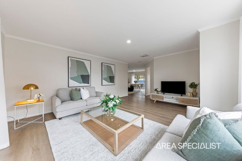 Photo - 3 Wattle Close, Pakenham VIC 3810 - Image 12