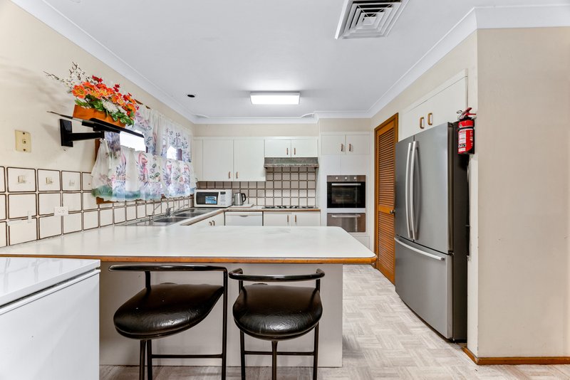 Photo - 3 Wau Place, Glenfield NSW 2167 - Image 3