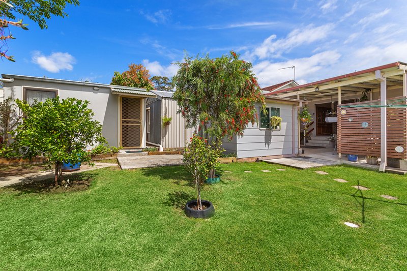 Photo - 3 Weemala Crescent, Koonawarra NSW 2530 - Image 10