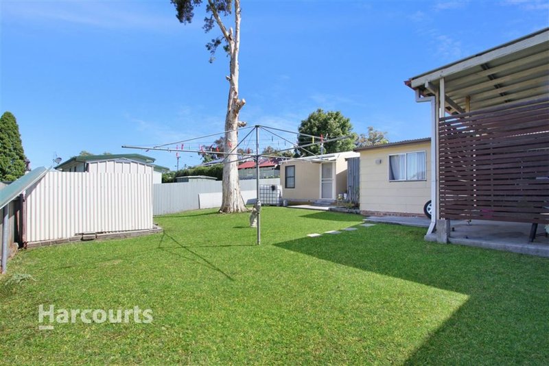 Photo - 3 Weemala Crescent, Koonawarra NSW 2530 - Image 8