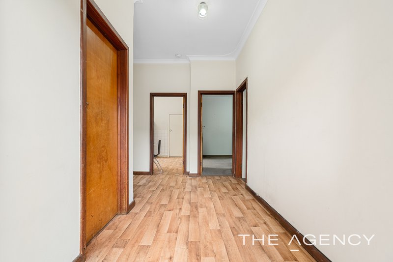 Photo - 3 Wellington Street, Queens Park WA 6107 - Image 8