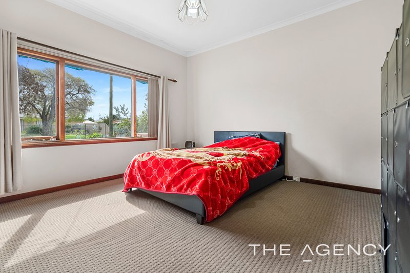 Photo - 3 Wellington Street, Queens Park WA 6107 - Image 15