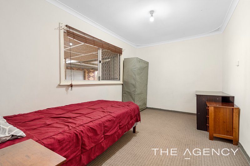 Photo - 3 Wellington Street, Queens Park WA 6107 - Image 17