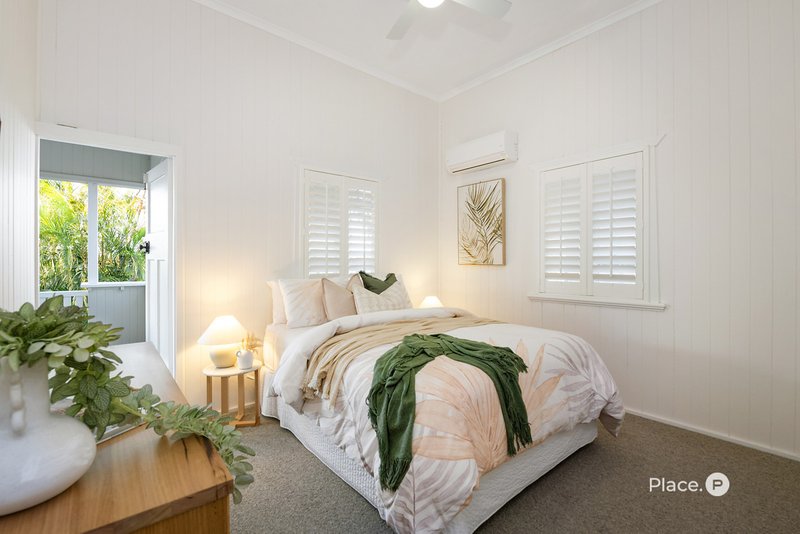 Photo - 3 Welwyn Crescent, Coorparoo QLD 4151 - Image 20