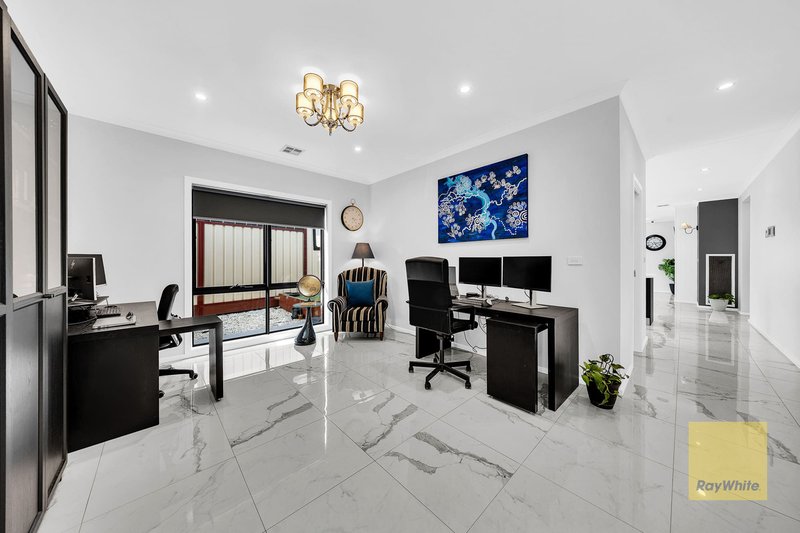 Photo - 3 Wendy Way, Tarneit VIC 3029 - Image 12