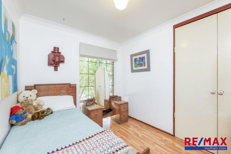 Photo - 3 Wethered Street, Leeming WA 6149 - Image 18