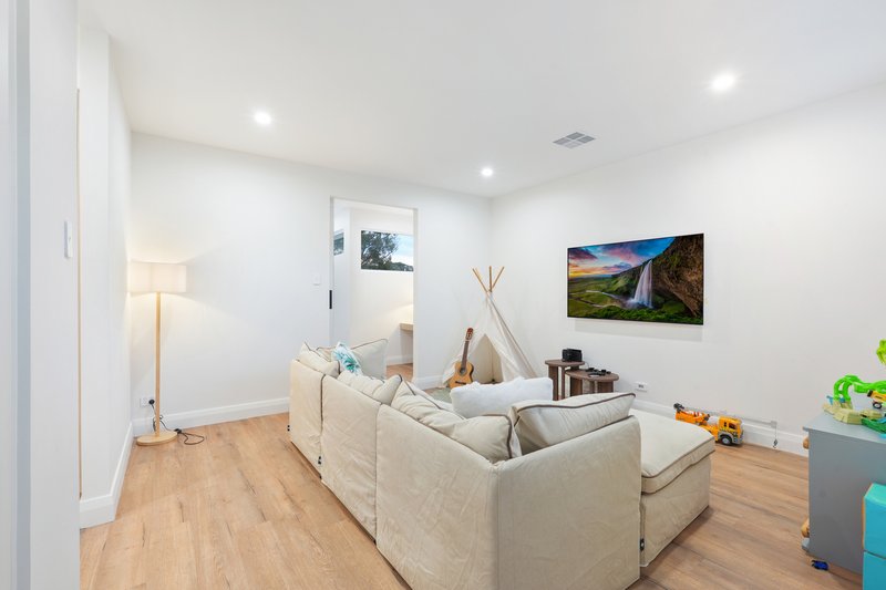 Photo - 3 White Avenue, Tea Tree Gully SA 5091 - Image 21