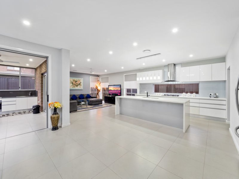 Photo - 3 Whitechapel Avenue, Schofields NSW 2762 - Image 6