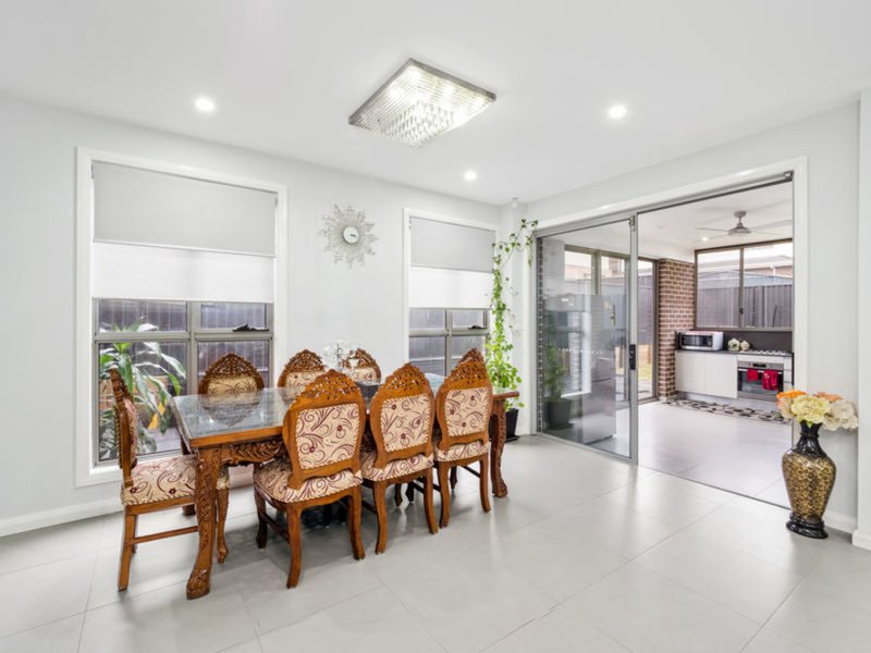 Photo - 3 Whitechapel Avenue, Schofields NSW 2762 - Image 8