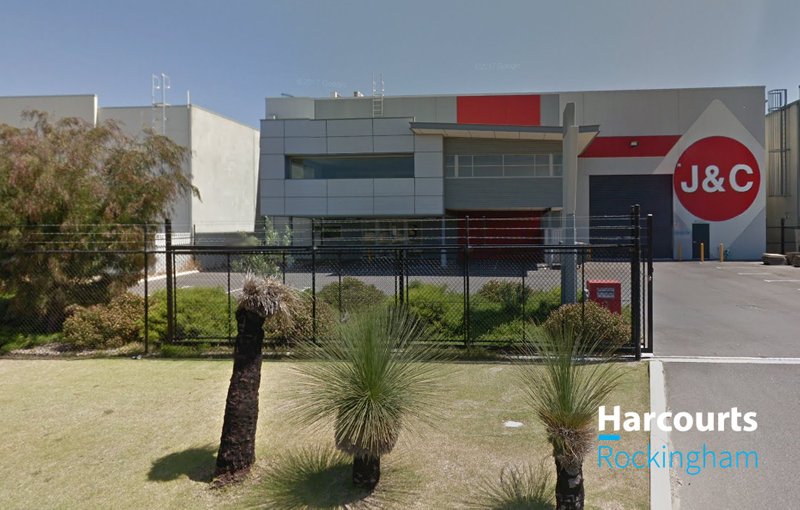 Photo - 3 Whittle Road, Rockingham WA 6168 - Image 1