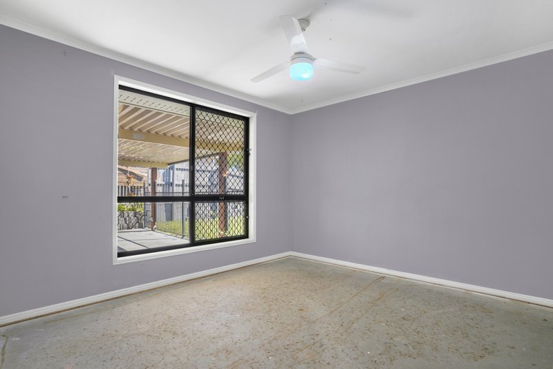 Photo - 3 Wicks Street, New Auckland QLD 4680 - Image 8