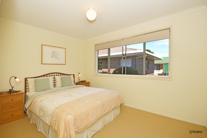 Photo - 3 Widgee Avenue, Banora Point NSW 2486 - Image 11