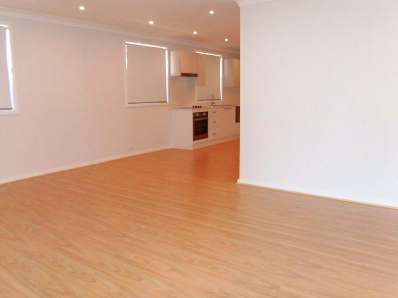 Photo - 3 Williams Street, Belmont South NSW 2280 - Image 3