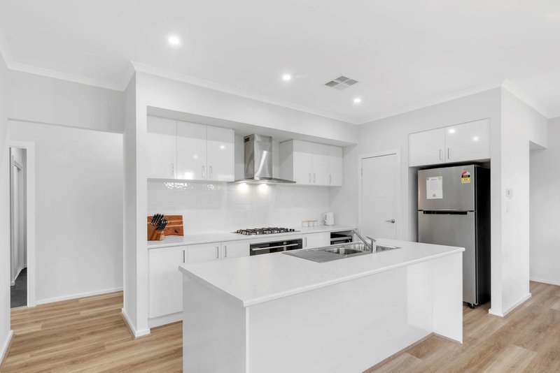 Photo - 3 Willow Drive, Munno Para SA 5115 - Image 2