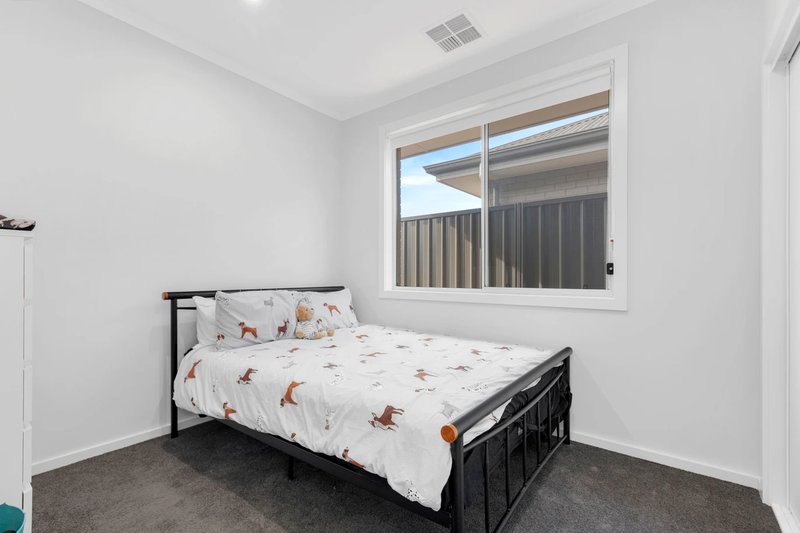 Photo - 3 Willow Drive, Munno Para SA 5115 - Image 6
