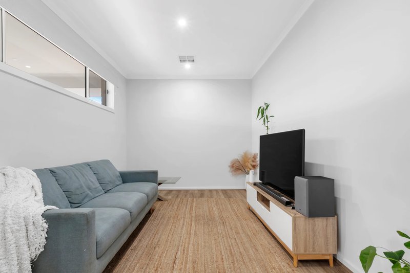 Photo - 3 Willow Drive, Munno Para SA 5115 - Image 12