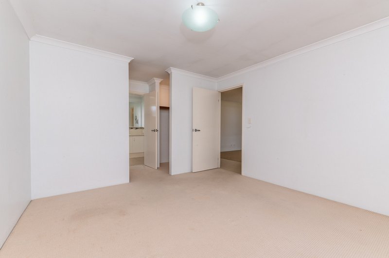 Photo - 3 Windy Lane, Yanchep WA 6035 - Image 7