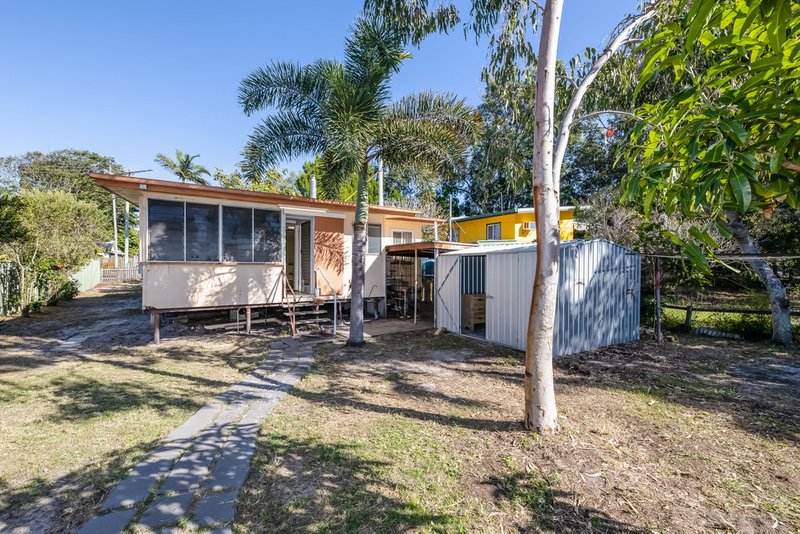 Photo - 3 Winnett Street, Woorim QLD 4507 - Image 13