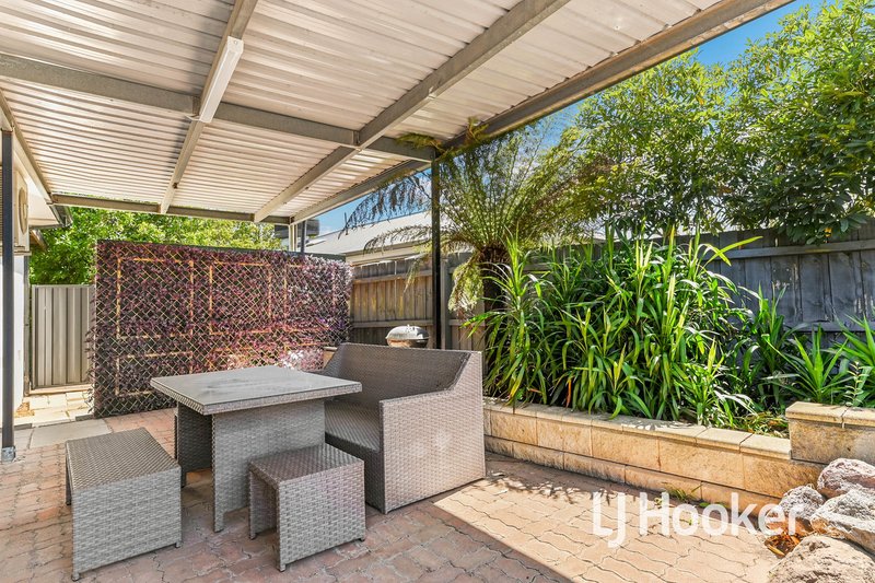 Photo - 3 Winnima Avenue, Hampton Park VIC 3976 - Image 10