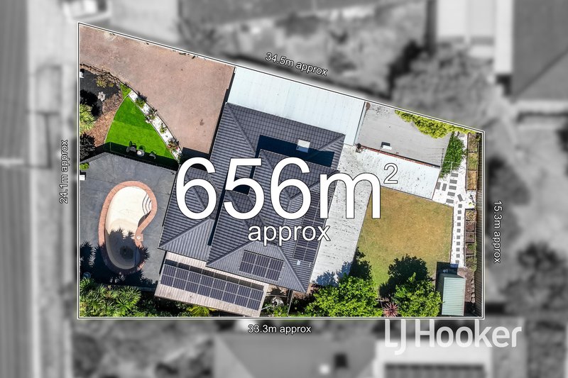 Photo - 3 Winnima Avenue, Hampton Park VIC 3976 - Image 15