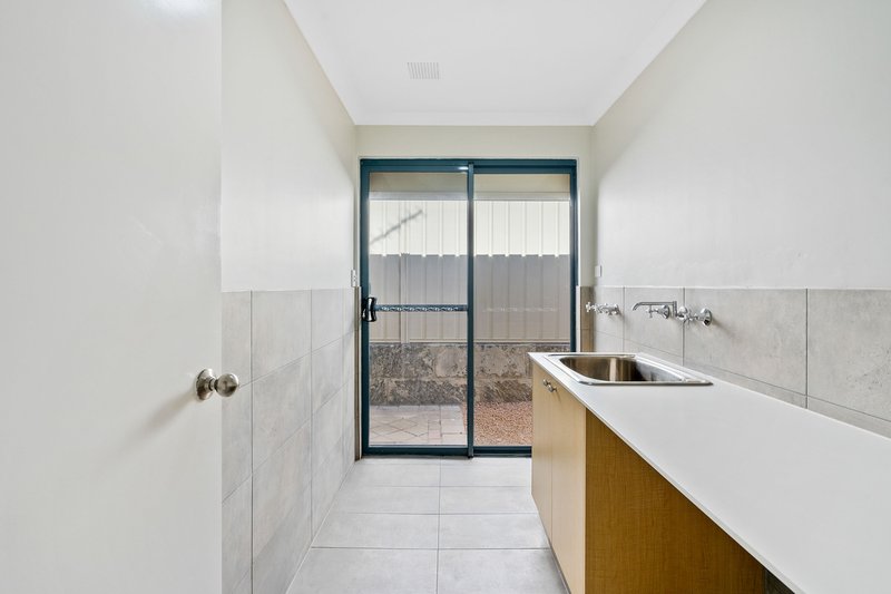 Photo - 3 Winston Way, Madeley WA 6065 - Image 26