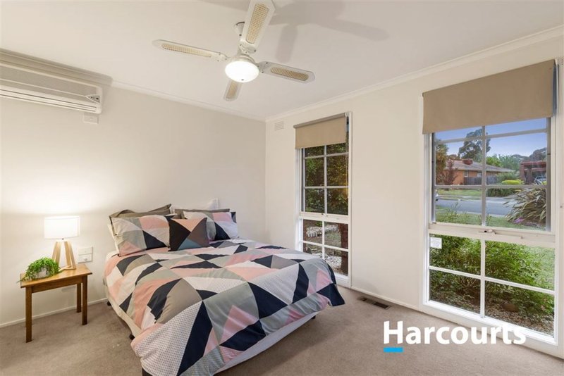 Photo - 3 Witken Avenue, Wantirna South VIC 3152 - Image 6