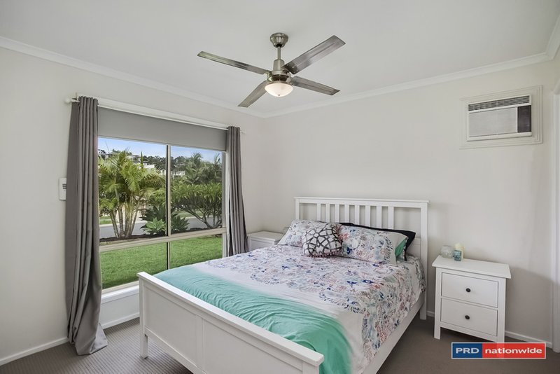 Photo - 3 Wonga Street, Burleigh Heads QLD 4220 - Image 7