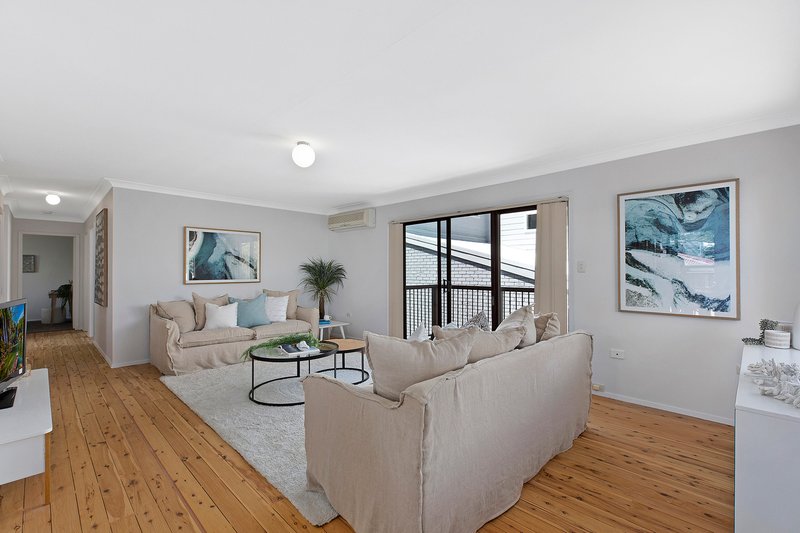 Photo - 3 Woodland Road, Terrigal NSW 2260 - Image 6