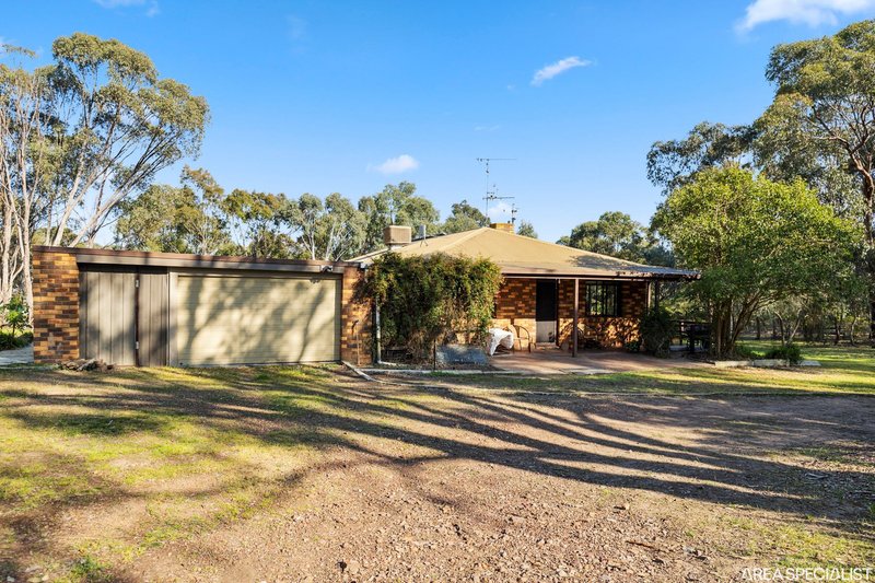 Photo - 3 Woodlea Court, Kirwans Bridge VIC 3608 - Image 5