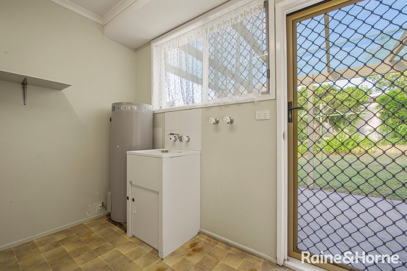 Photo - 3 Woollybutt Street, New Auckland QLD 4680 - Image 12