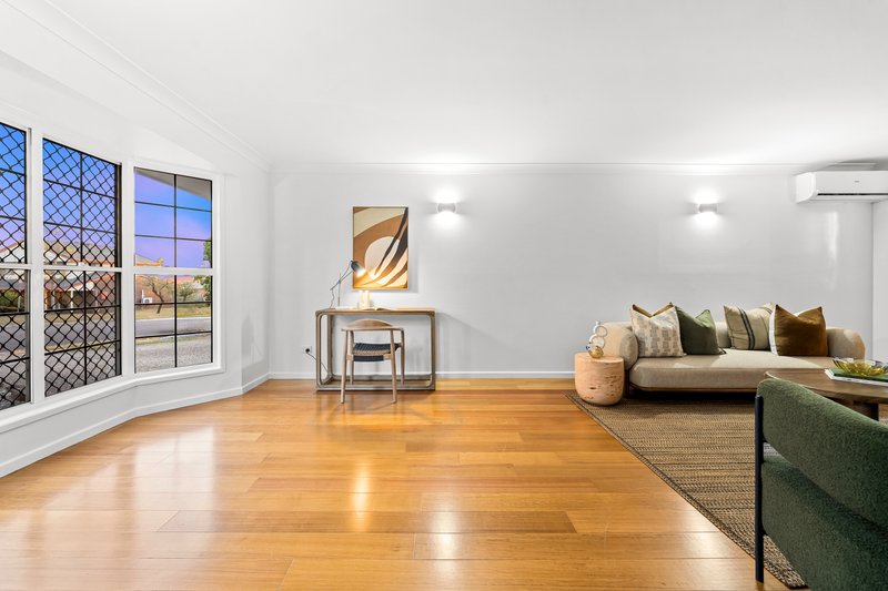 Photo - 3 Woorabinda Street, Runcorn QLD 4113 - Image 7