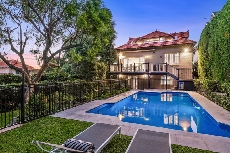 Photo - 3 Wunda Road, Mosman NSW 2088 - Image 2