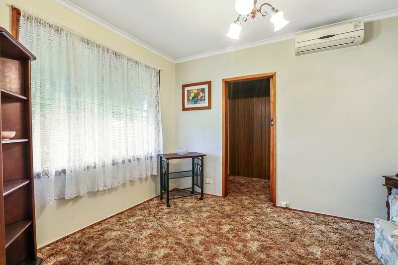 Photo - 3 Wyoming Avenue, Corio VIC 3214 - Image 3