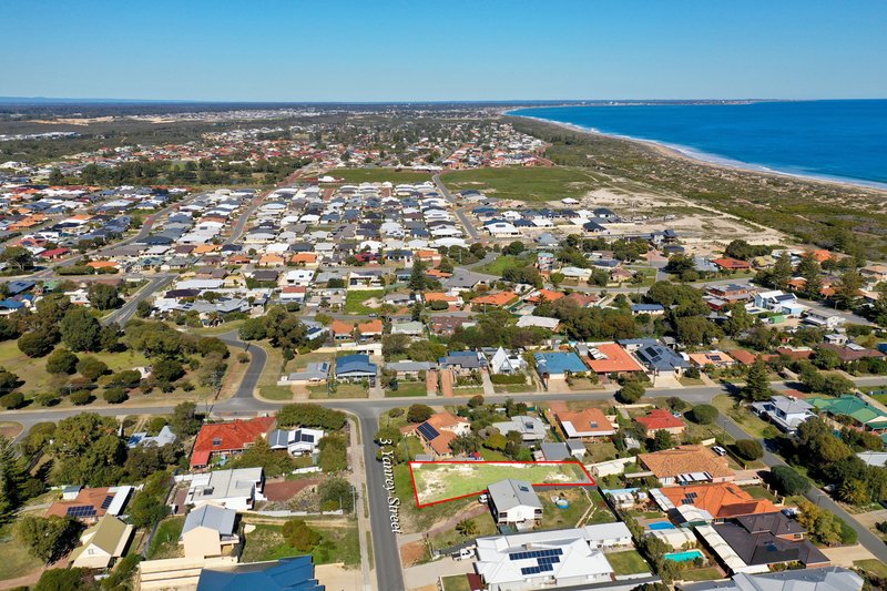 Photo - 3 Yanrey Street, Golden Bay WA 6174 - Image 7