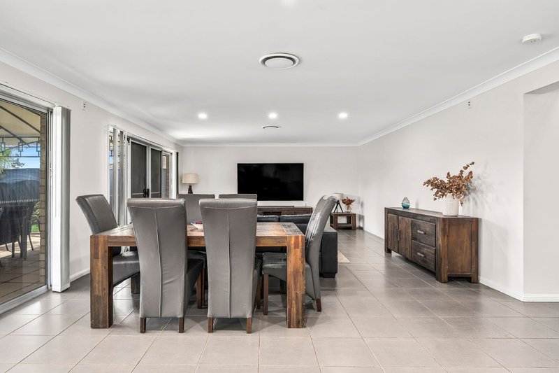 Photo - 3 Yarama Court, Upper Coomera QLD 4209 - Image 10