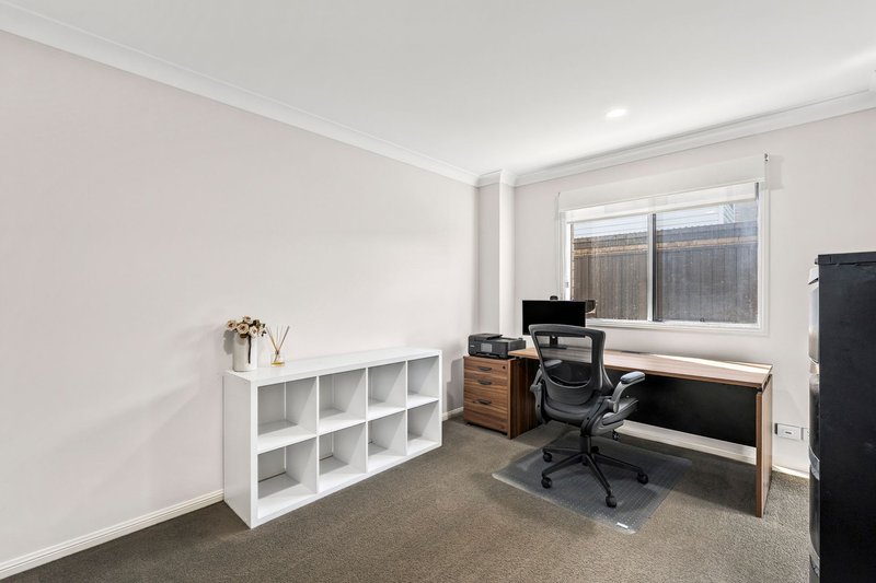 Photo - 3 Yarama Court, Upper Coomera QLD 4209 - Image 21