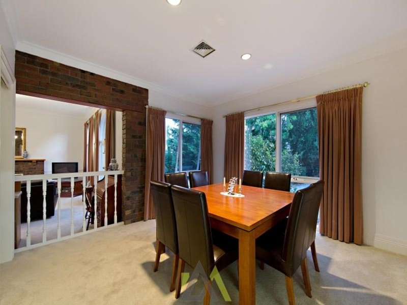 Photo - 3 Yarralumla Drive, Langwarrin VIC 3910 - Image 7