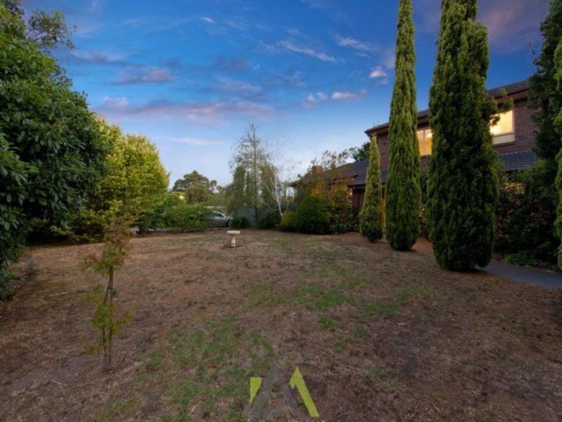 Photo - 3 Yarralumla Drive, Langwarrin VIC 3910 - Image 19